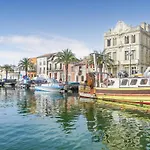 Beautiful In Casa de Férias Aigues-Mortes